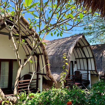 The Yoga Garden Hotel Джили Трауанган Екстериор снимка