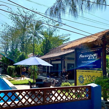 The Yoga Garden Hotel Джили Трауанган Екстериор снимка