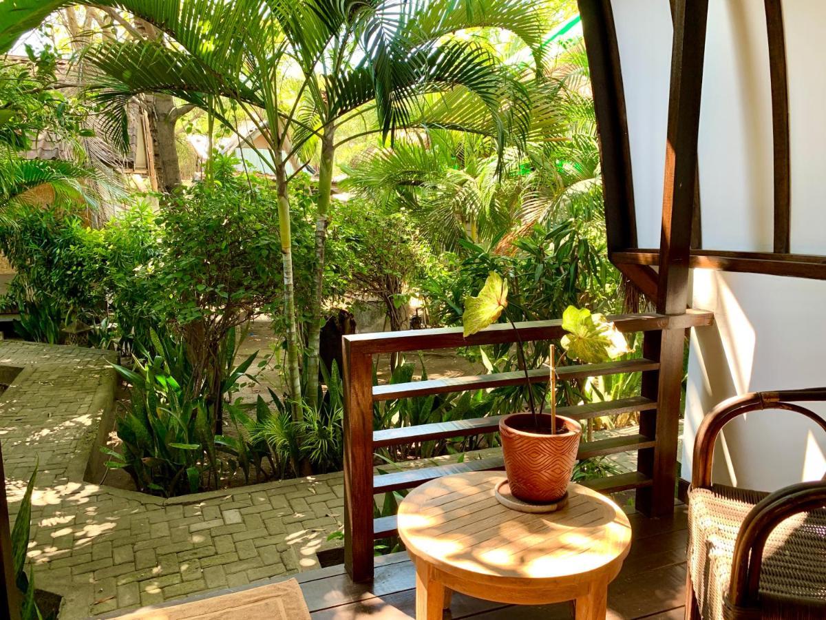 The Yoga Garden Hotel Джили Трауанган Екстериор снимка